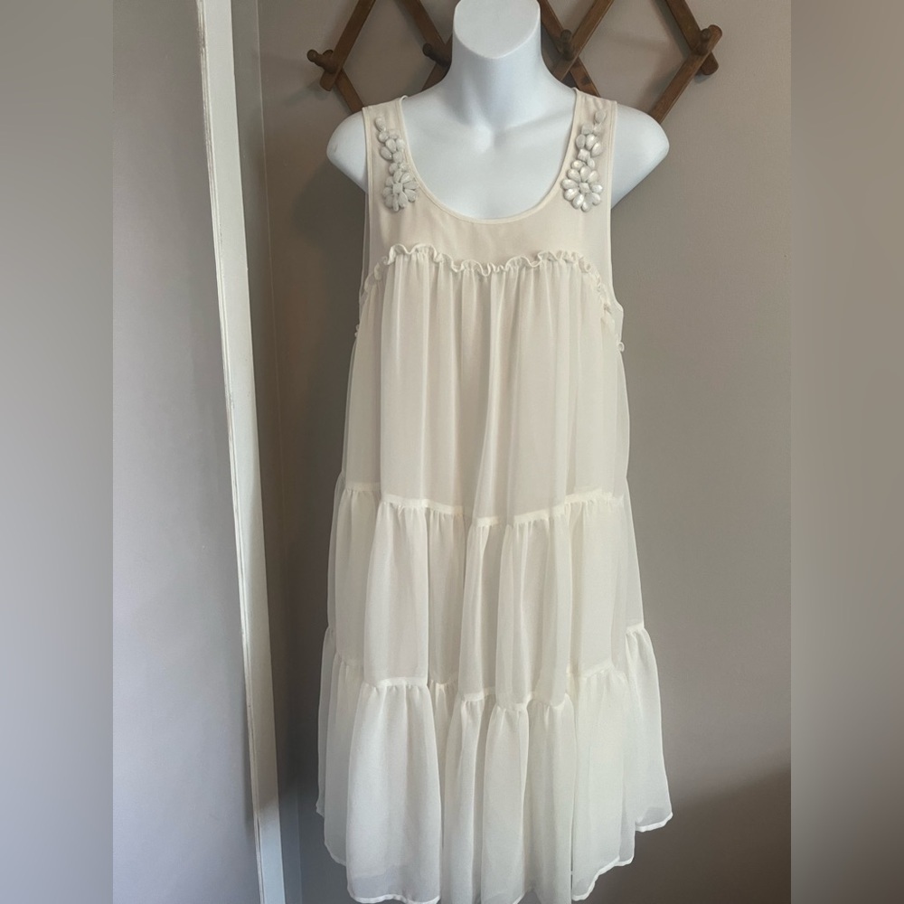 H&M NWT Ivory Tiered babydoll Ruffle Beaded Shift Dress Size 10